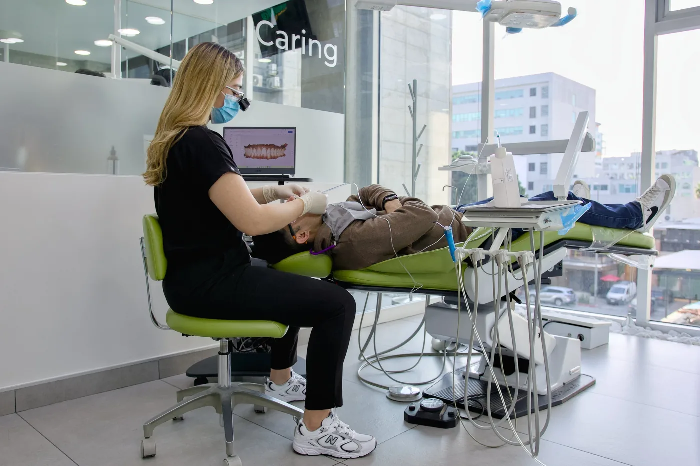 Patient service desk