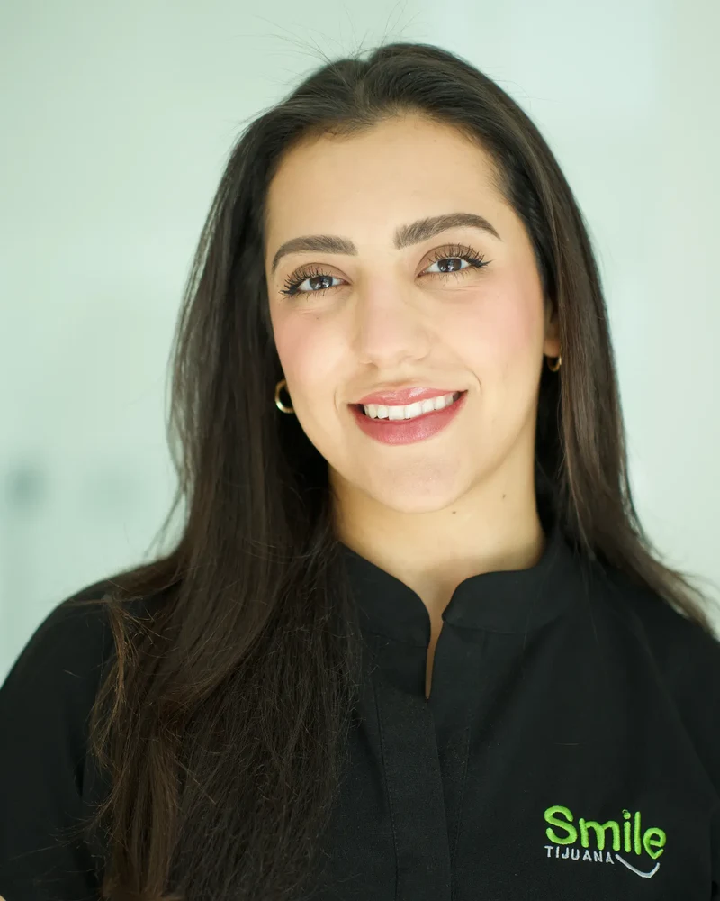 Deyre Gavilanes, General Dentist